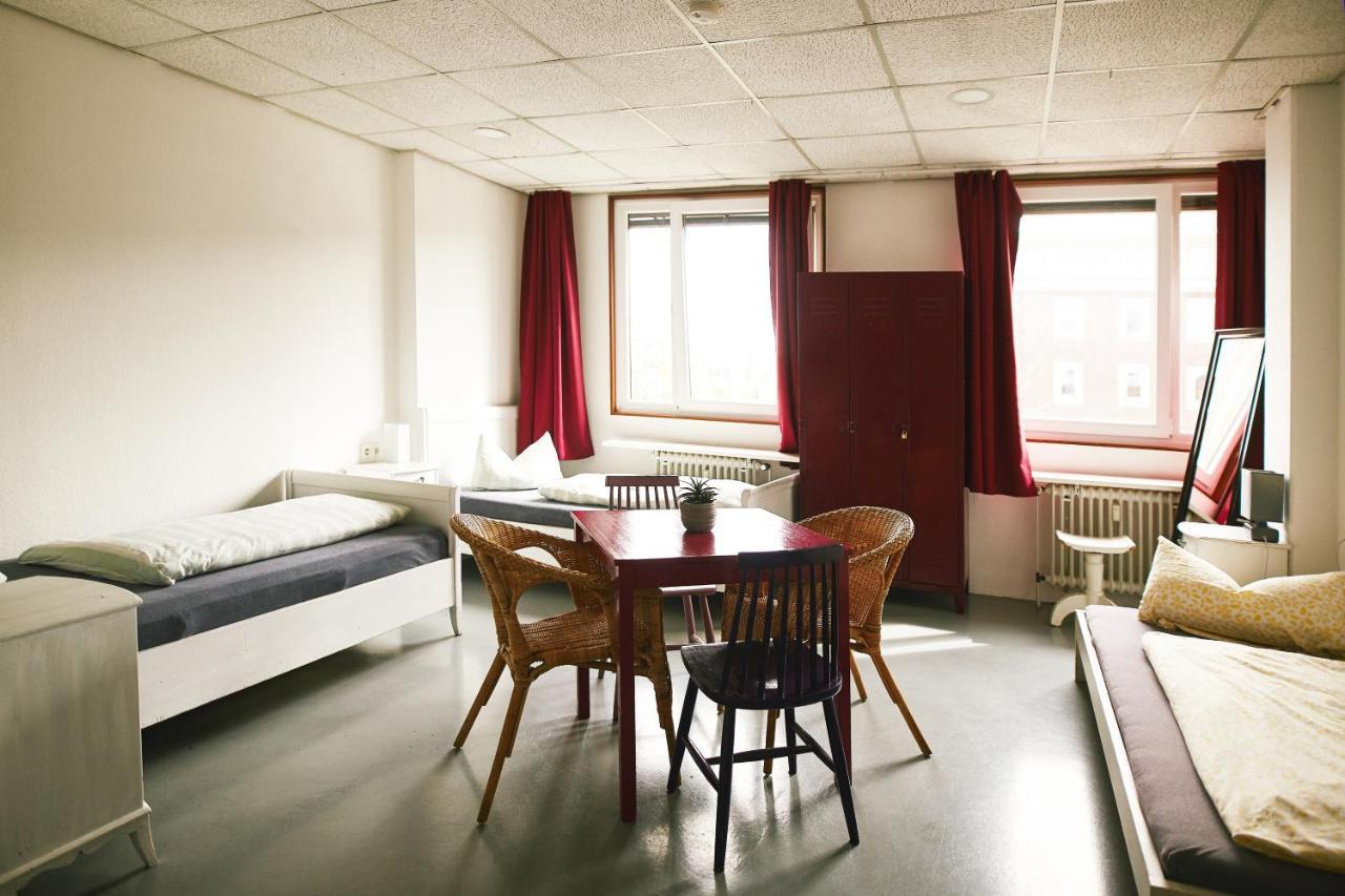Sleep Station Hostel Munster  Exterior photo